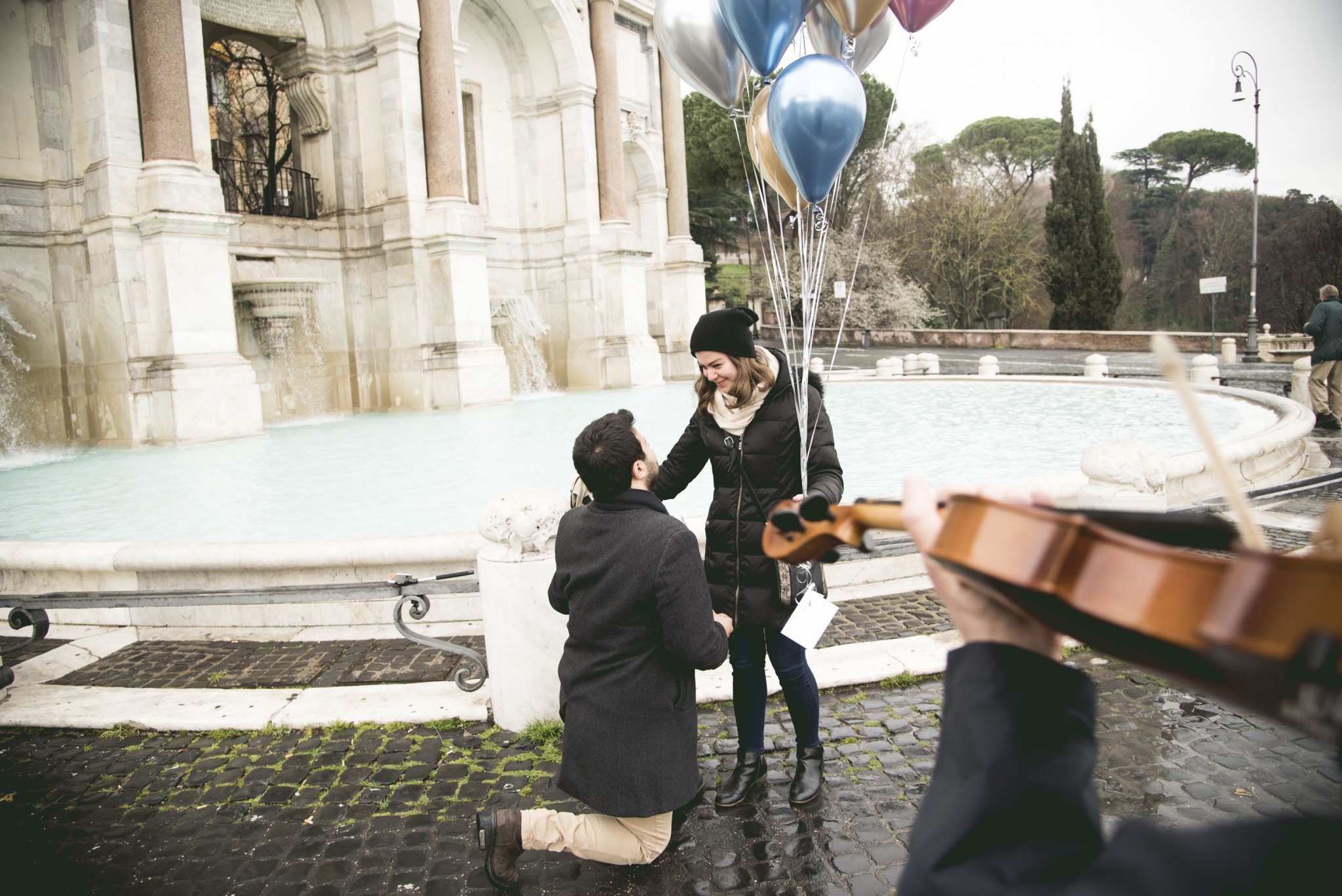 Wedding proposal Fountain Rome