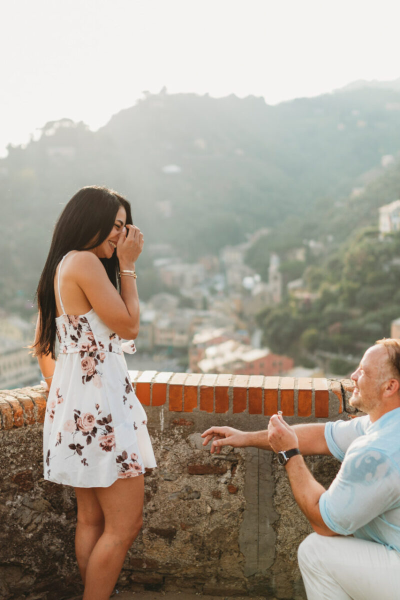 Romantic marriage proposal in Portofino